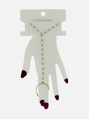 Pearly pearl hand chain
