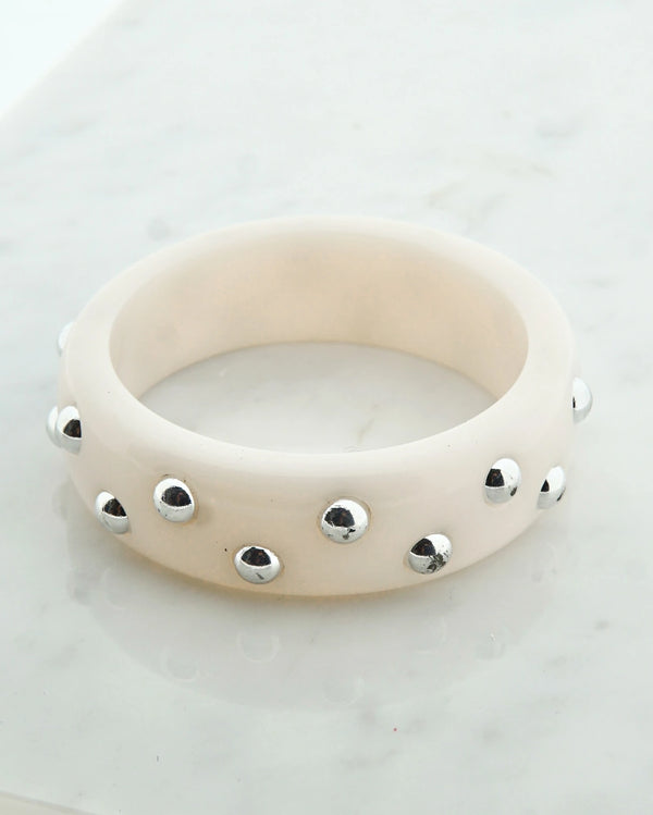 Resin studs bangle wit zilver