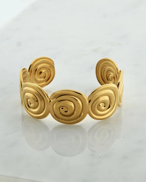 Spiral bangle