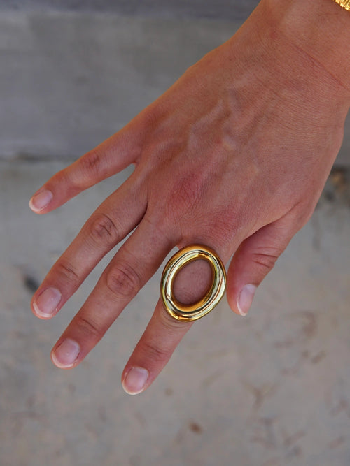 Bold open ring