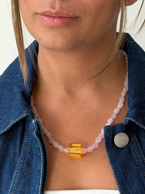 Peachy blush stenen ketting