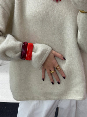 Square resin bangle oranje