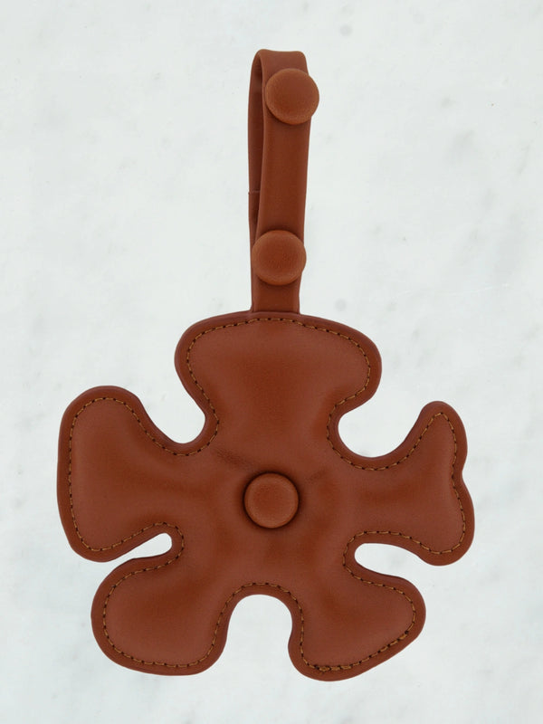 Big flower bag charm bruin