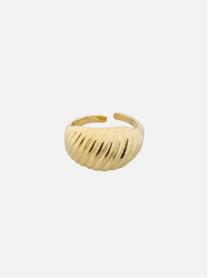 Croissant ring