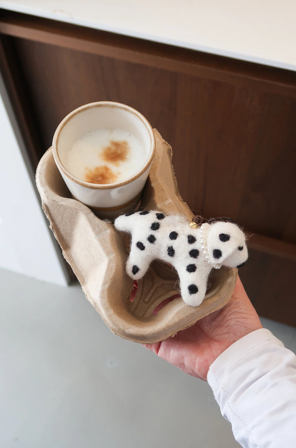 Luxe vilten hond parel bag charm